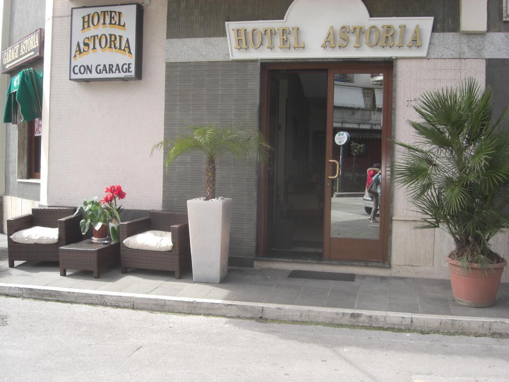 Hotel Astoria ポンペイ エクステリア 写真